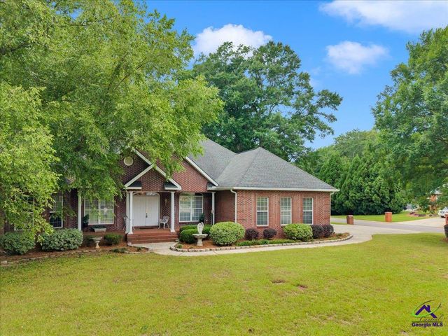 110 Governers Walk, Kathleen, GA 31047