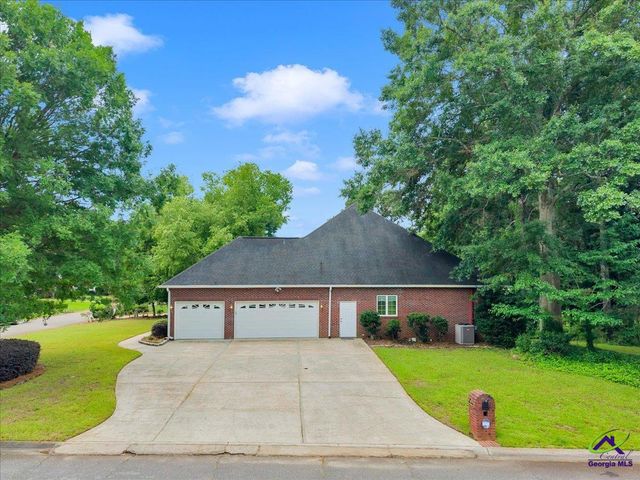 110 Governers Walk, Kathleen, GA 31047