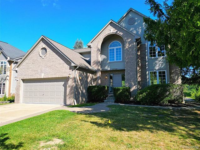 2320 Baltusrol Drive, Commerce Twp, MI 48382