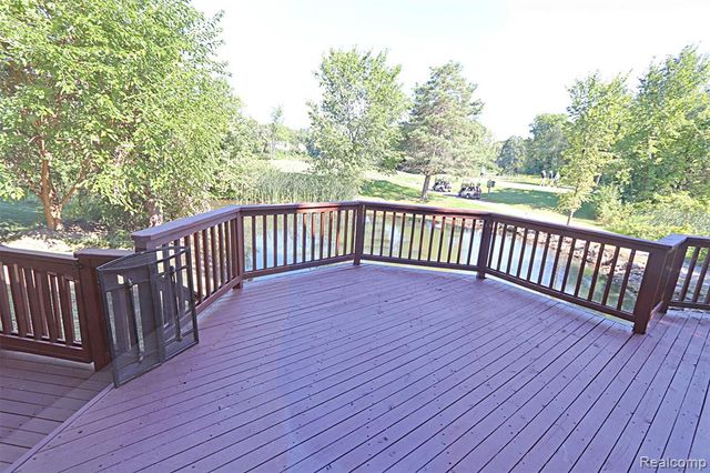 2320 Baltusrol Drive, Commerce Twp, MI 48382