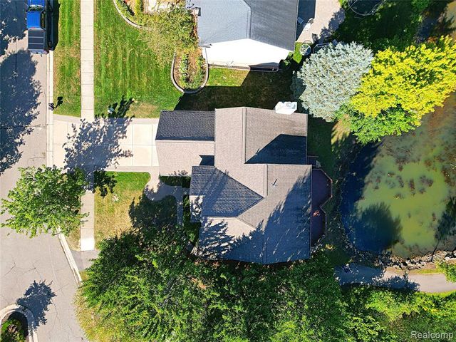 2320 Baltusrol Drive, Commerce Twp, MI 48382
