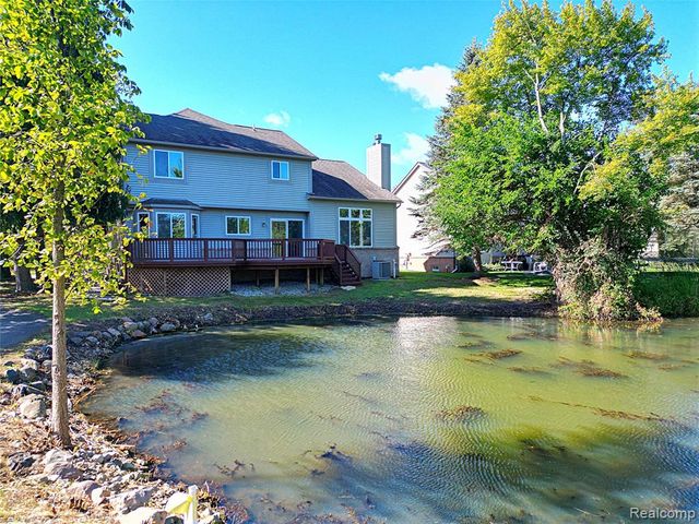 2320 Baltusrol Drive, Commerce Twp, MI 48382