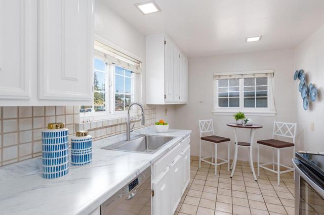 2045 Helena Way, Redwood City, CA 94061