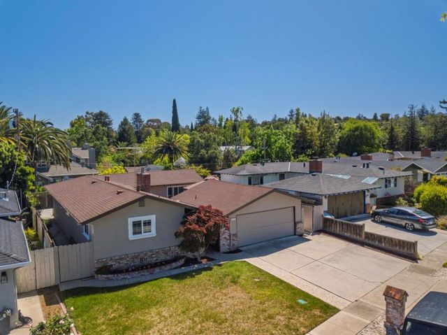 2045 Helena Way, Redwood City, CA 94061