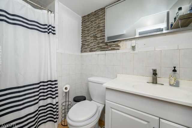 56 Lentz Ave, Newark City, NJ 07105