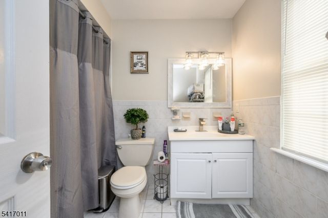 56 Lentz Ave, Newark City, NJ 07105