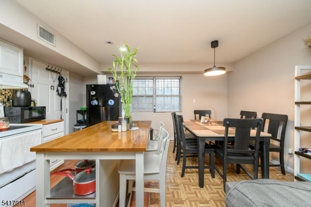 56 Lentz Ave, Newark City, NJ 07105