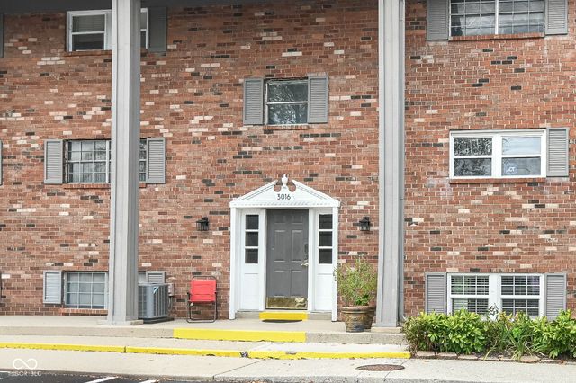 3016 Lake Shore Drive B, Indianapolis, IN 46205