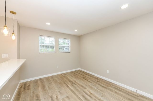 3016 Lake Shore Drive B, Indianapolis, IN 46205