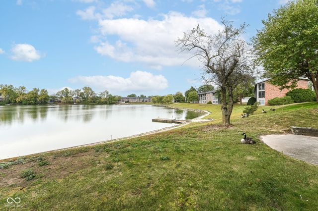 3016 Lake Shore Drive B, Indianapolis, IN 46205