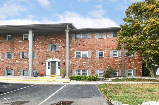 3016 Lake Shore Drive B, Indianapolis, IN 46205
