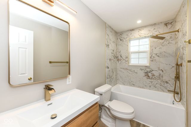 3016 Lake Shore Drive B, Indianapolis, IN 46205