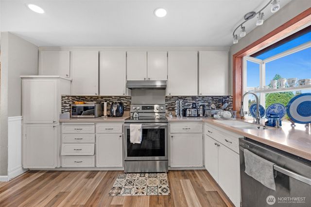 5314 S 297th Place, Auburn, WA 98001