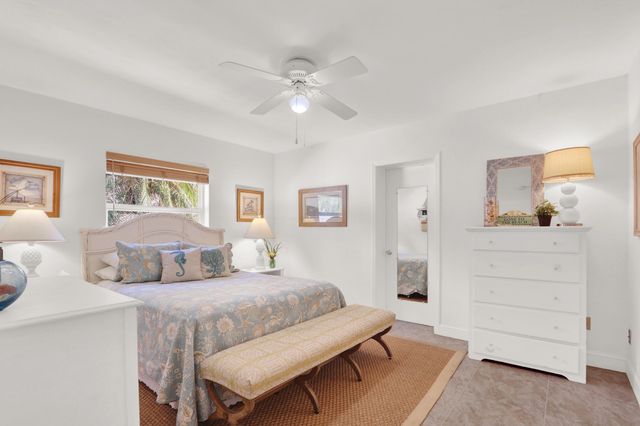 324 BLOSSOM Lane, West Palm Beach, FL 33404