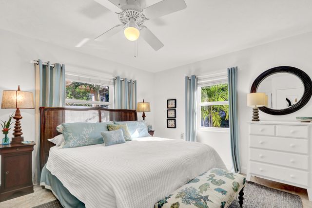 324 BLOSSOM Lane, West Palm Beach, FL 33404
