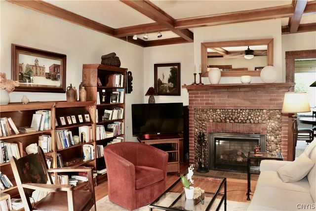190 Parkside Avenue, Syracuse, NY 13207