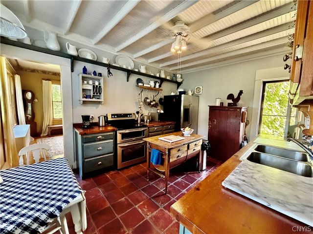 190 Parkside Avenue, Syracuse, NY 13207