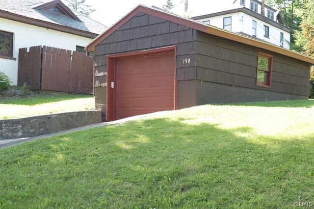 190 Parkside Avenue, Syracuse, NY 13207