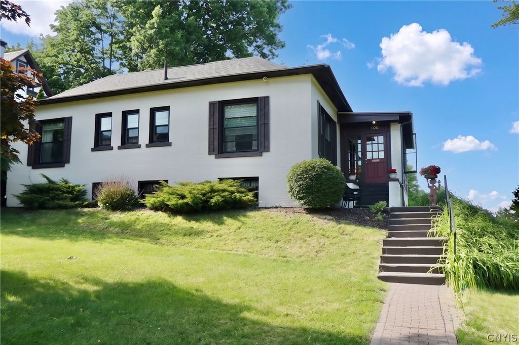 190 Parkside Avenue, Syracuse, NY 13207