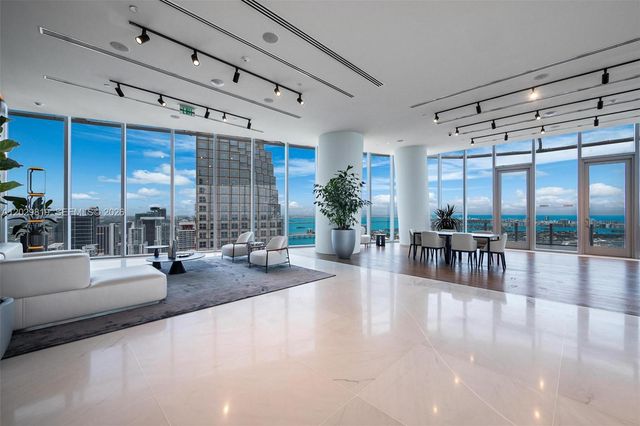 300 E Biscayne Blvd Way 5101, Miami, FL 33131