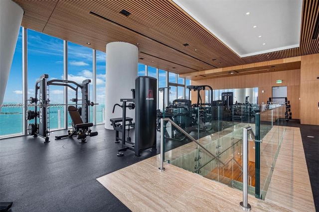 300 E Biscayne Blvd Way 5101, Miami, FL 33131