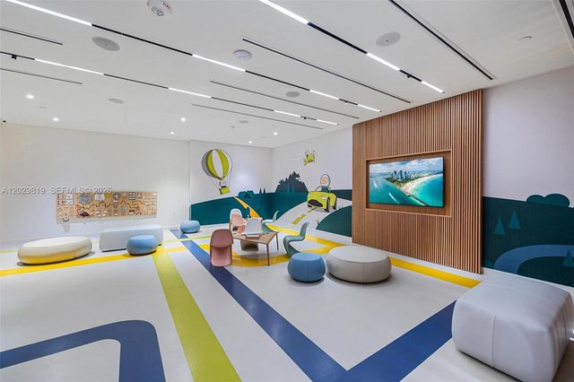 300 E Biscayne Blvd Way 5101, Miami, FL 33131