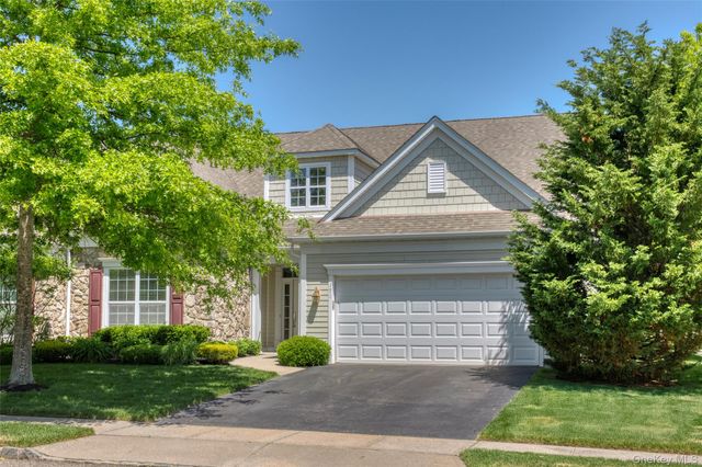 171 Jonathan Lane, Westhampton, NY 11977