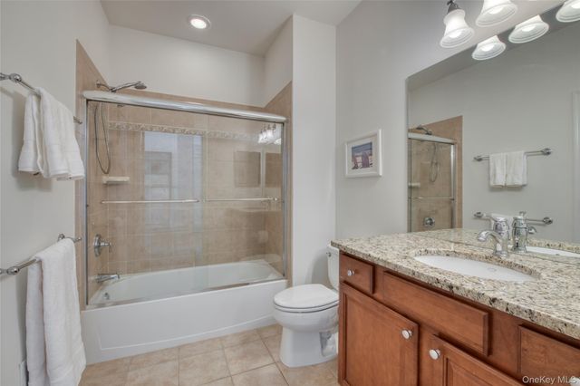 171 Jonathan Lane, Westhampton, NY 11977