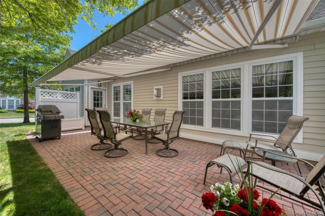 171 Jonathan Lane, Westhampton, NY 11977