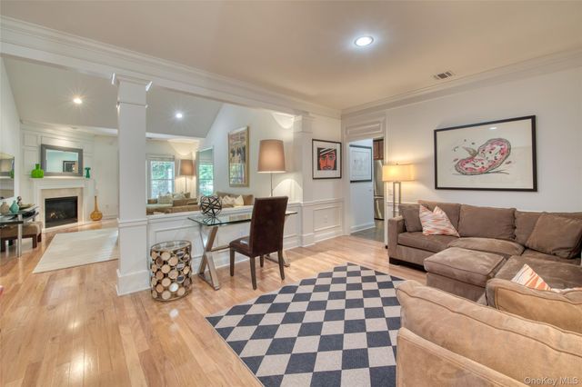 171 Jonathan Lane, Westhampton, NY 11977