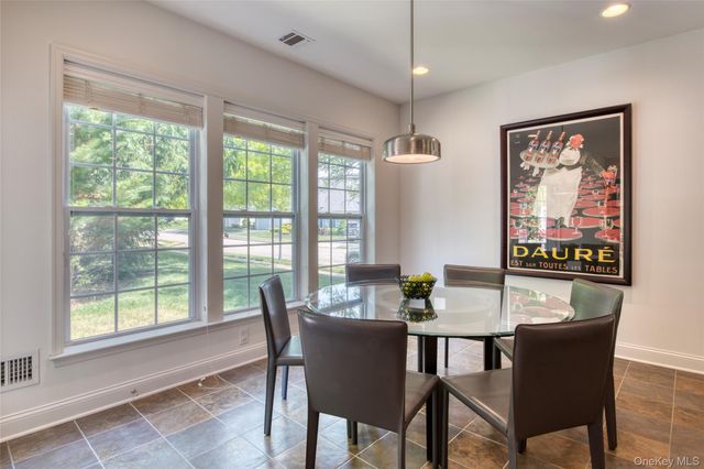 171 Jonathan Lane, Westhampton, NY 11977