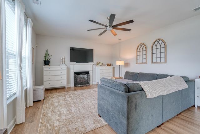 2745 Millhone Drive, Moore, SC 29369