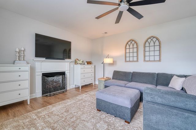 2745 Millhone Drive, Moore, SC 29369
