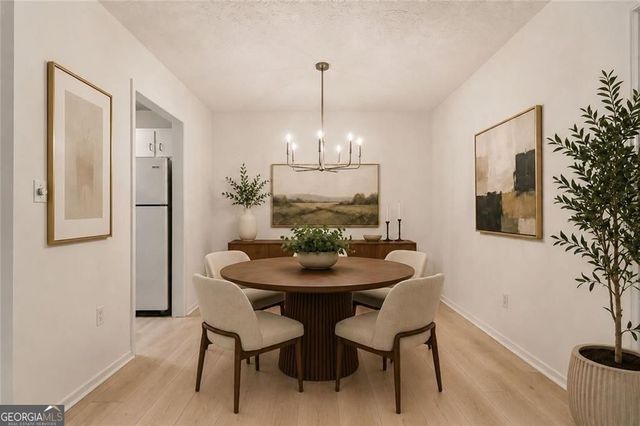 101 Dunbar Drive, Dunwoody, GA 30338