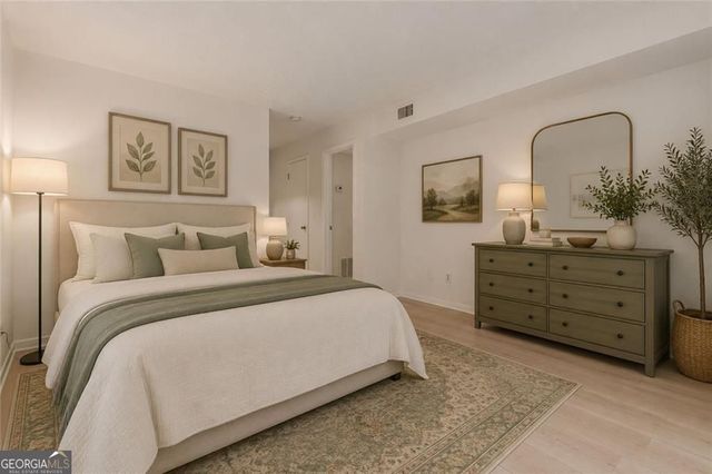 101 Dunbar Drive, Dunwoody, GA 30338