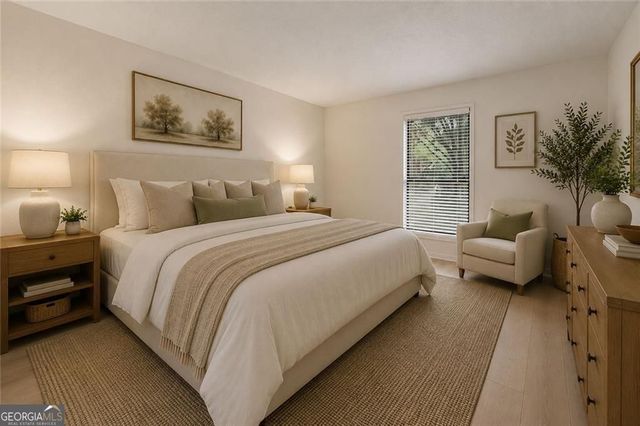 101 Dunbar Drive, Dunwoody, GA 30338