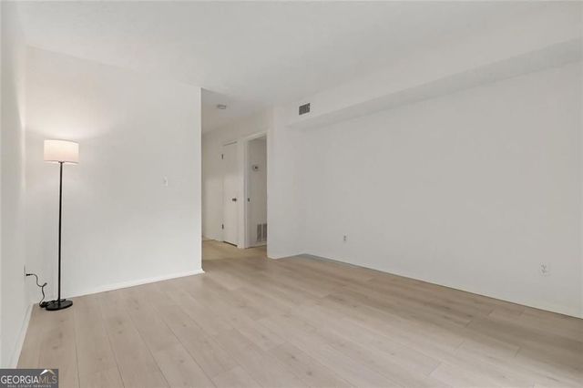 101 Dunbar Drive, Dunwoody, GA 30338