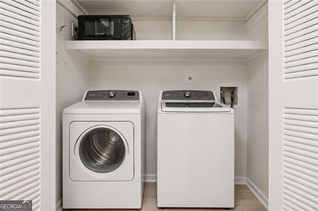 101 Dunbar Drive, Dunwoody, GA 30338