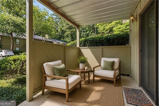101 Dunbar Drive, Dunwoody, GA 30338