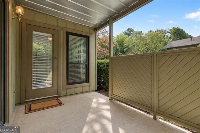 101 Dunbar Drive, Dunwoody, GA 30338