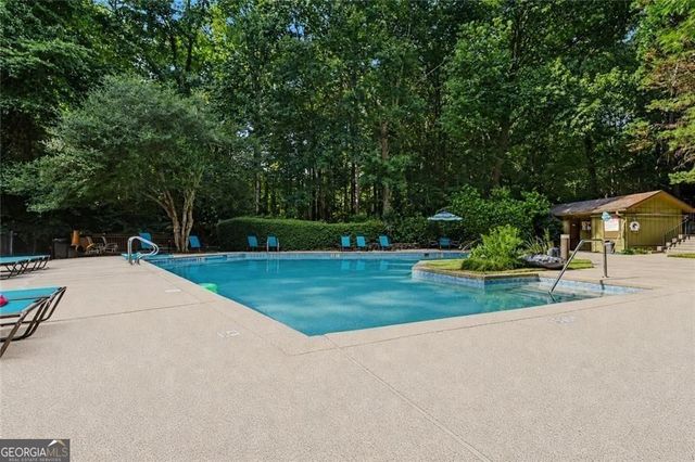 101 Dunbar Drive, Dunwoody, GA 30338