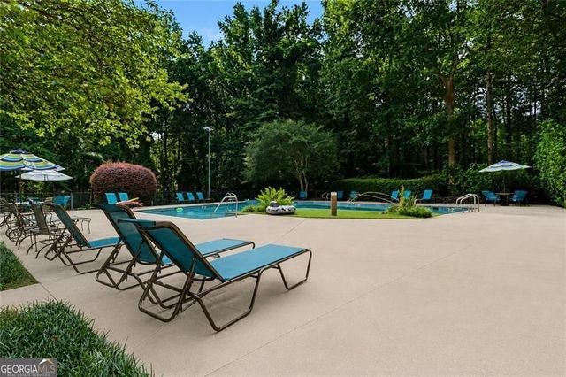 101 Dunbar Drive, Dunwoody, GA 30338