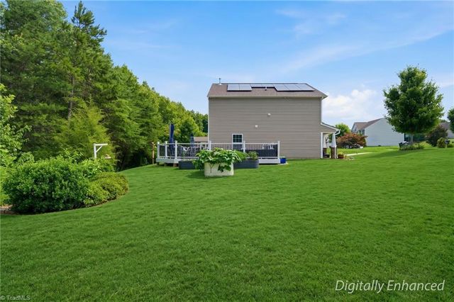 6689 Ridge Bluff Drive, Rural Hall, NC 27045