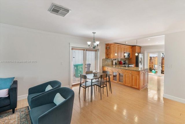 10120 NW 57th Street, Doral, FL 33178