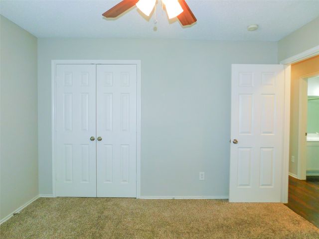 5901 Thoroughbred Trail, Denton, TX 76210