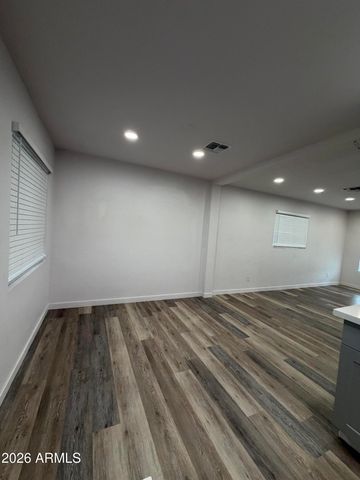 3835 N 21st Ave Avenue, Phoenix, AZ 85015