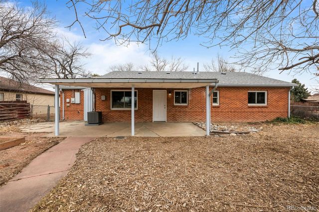 701 Revere Street, Aurora, CO 80011