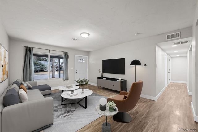 701 Revere Street, Aurora, CO 80011