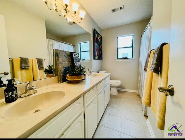 305 Overlook Drive, Warner Robins, GA 31088
