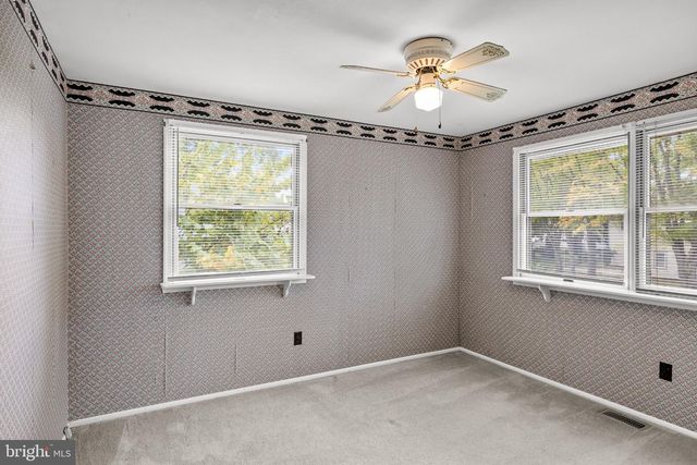 169 FORGE RD, Delran, NJ 08075